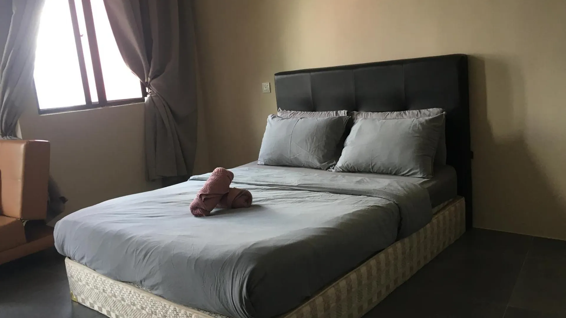 216 Nana'S Homes Wifi N Netflix W Router In Room Petaling Jaya Malaysia